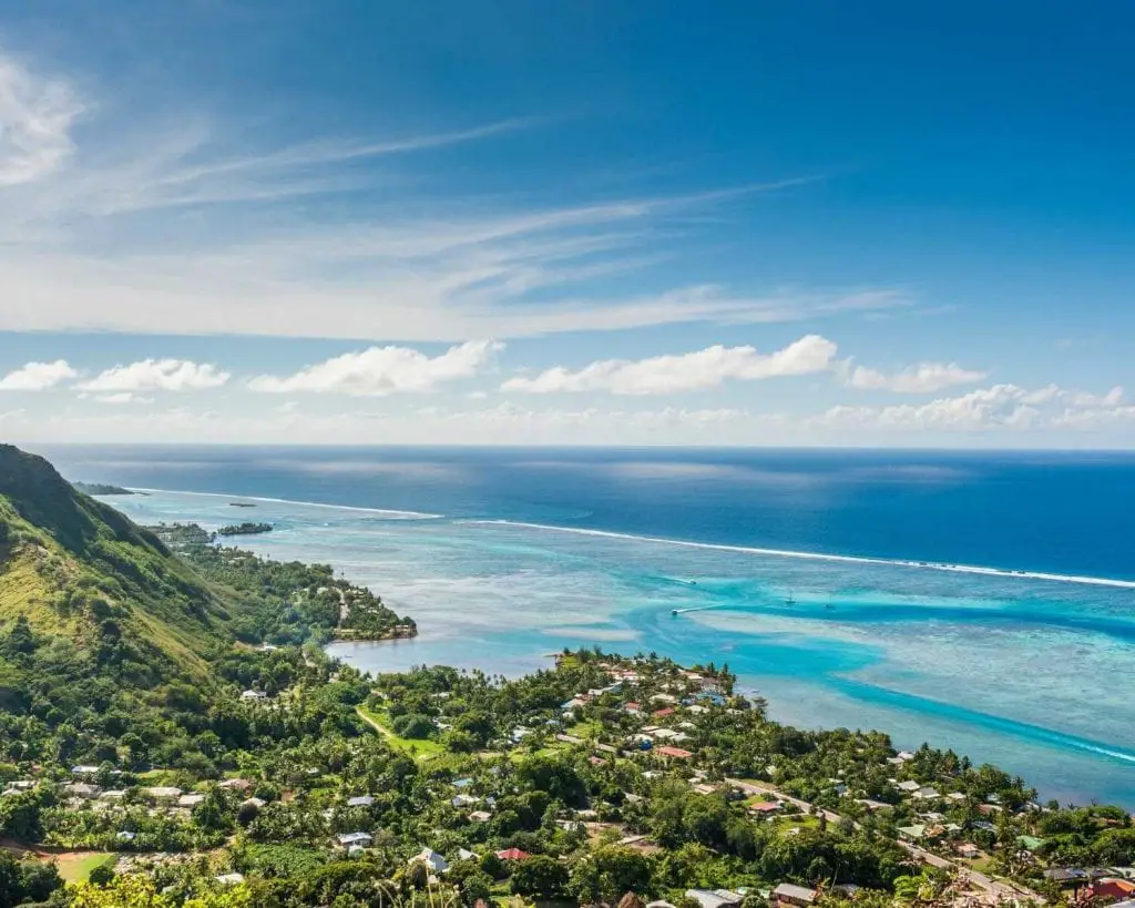 Tahiti Moorea view from above the sea